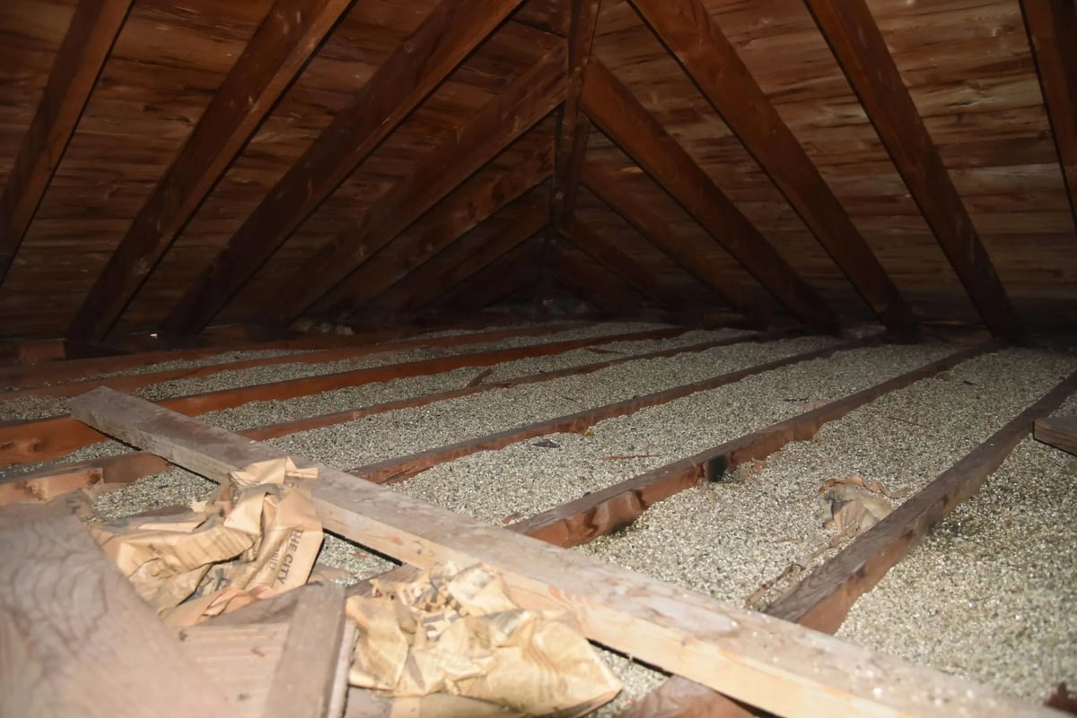 Is Vermiculite Insulation Dangerous?